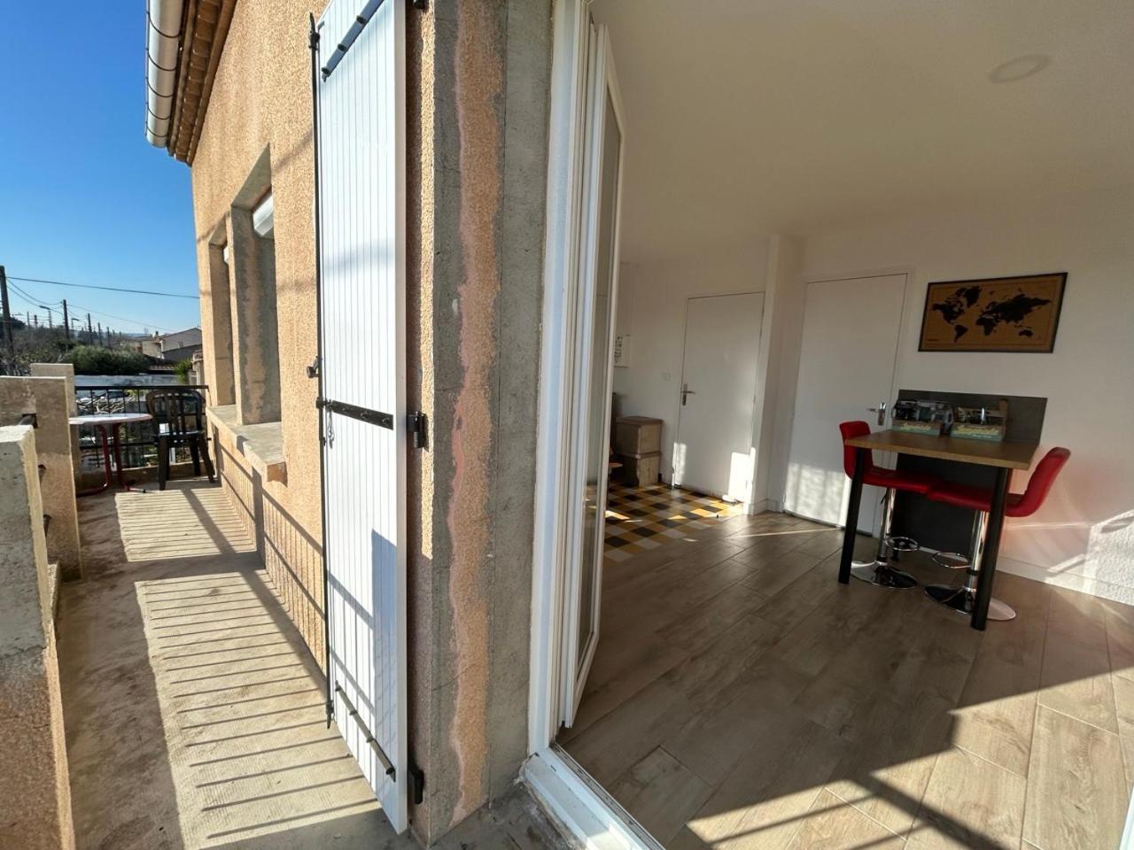 Appartement Les Voyages De Romane Нарбон Екстериор снимка